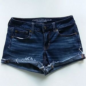 American Eagle Outfitters Shortie Shorts Size 4